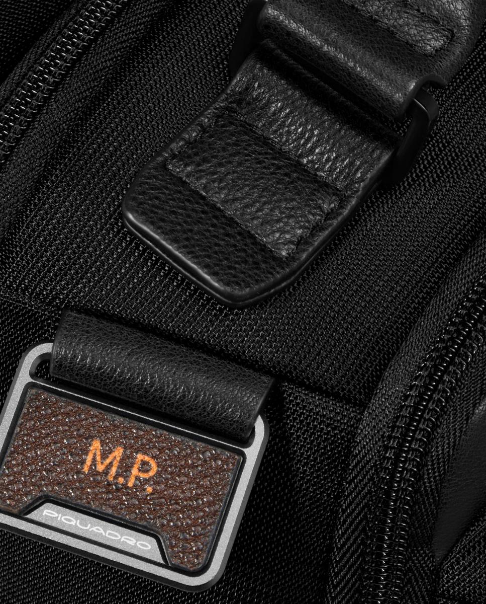 Mochila de Viagem em Tecido Reciclado e Pele para Portátil e iPad® com Suporte para Óculos, Bolso para AirPods®, RFID e Proteção Anti-Choque. Preto-8