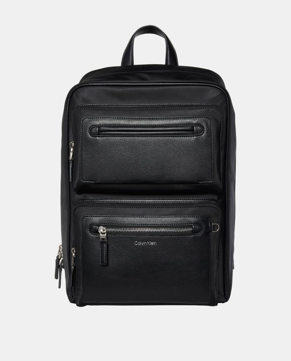 Imagem 0 de Mochila com Bolsos