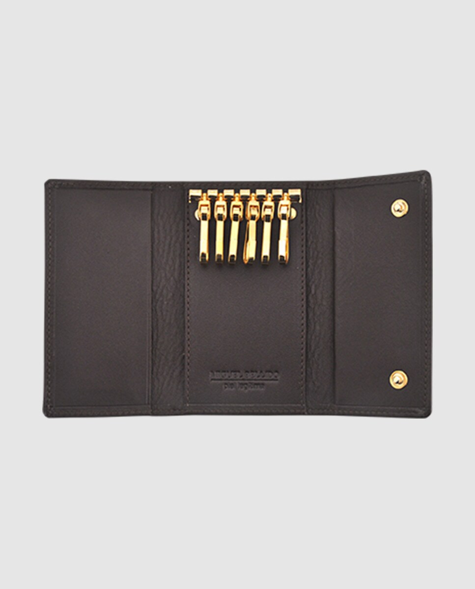 Chaveiro de pele castanha com seis chaveiros Castanho-escuro-2