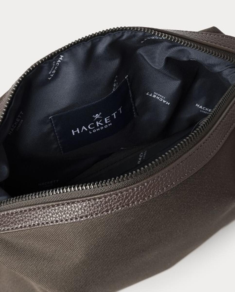 Nécessaire de Viagem com Detalhes em Pele e Logótipo Castanho-4