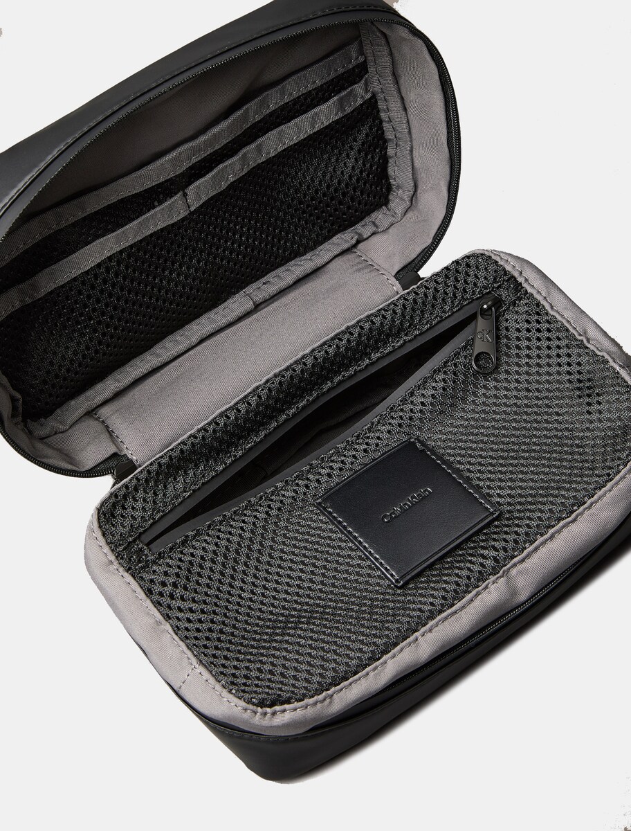 Nécessaire com Logótipo à Frente Preto-3