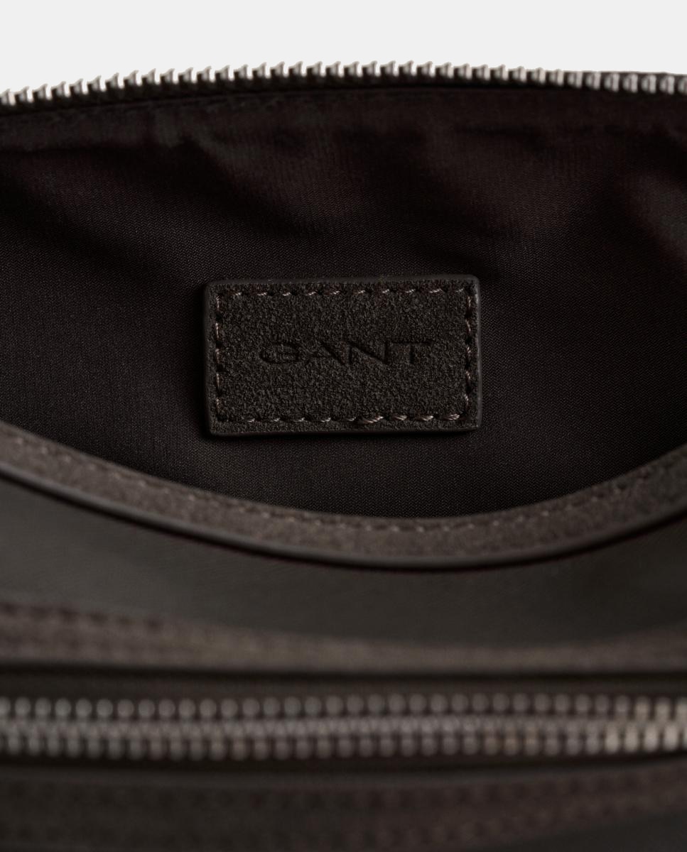 Nécessaire de Viagem com Bolso à Frente Preto-3