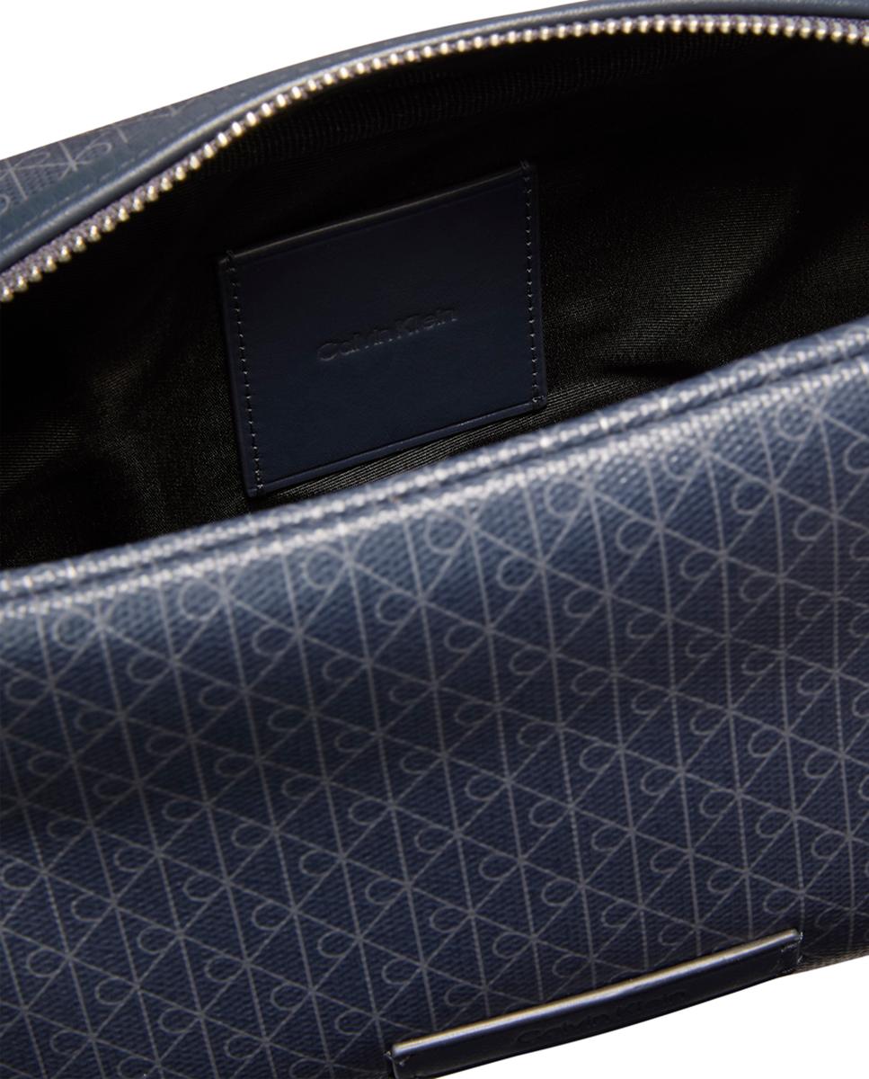 Neceser Calvin Klein con estampado monogram - Azul marino Azul marino-3