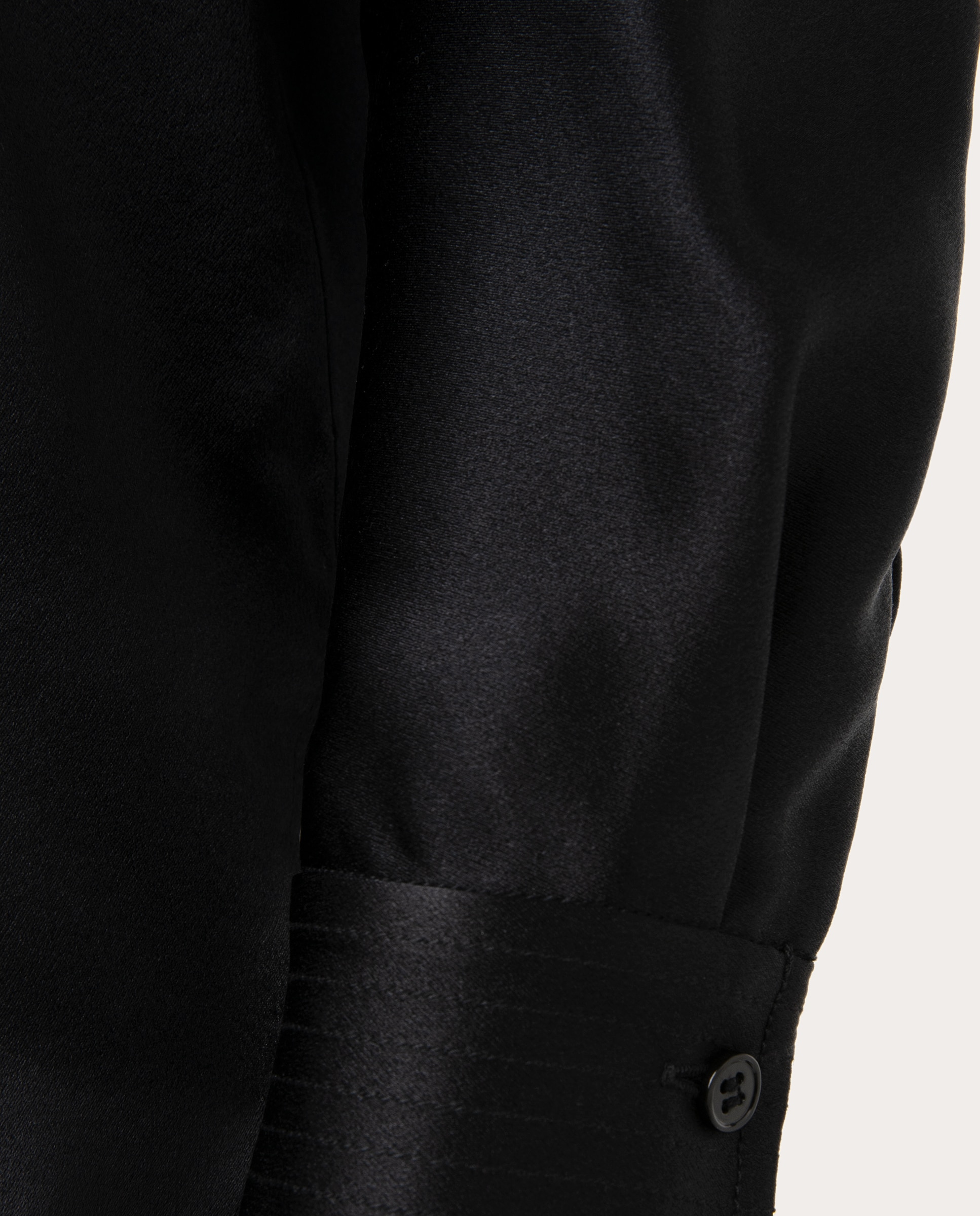 Blusa de Seda Preto-4