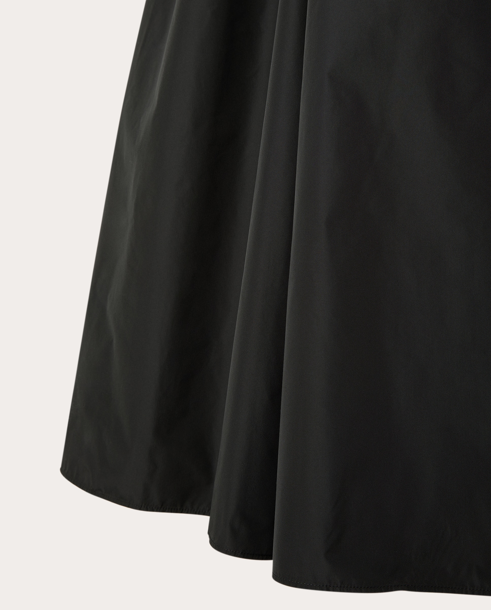 Saia midi Preto-3