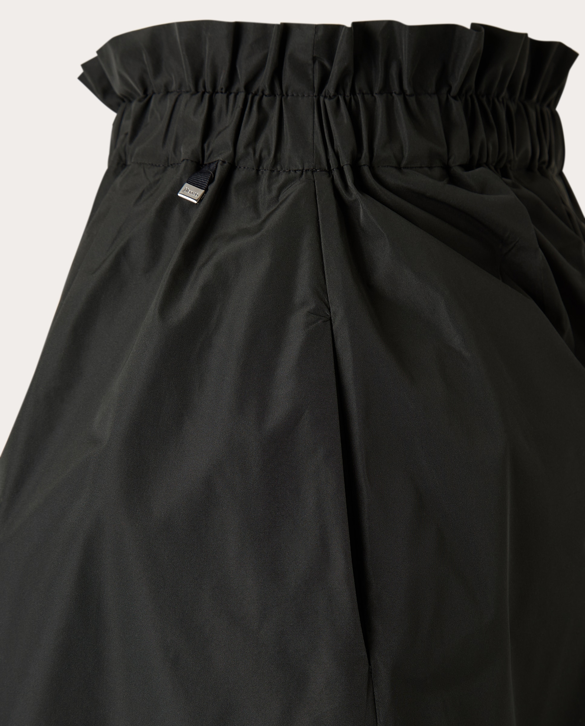 Saia midi Preto-4