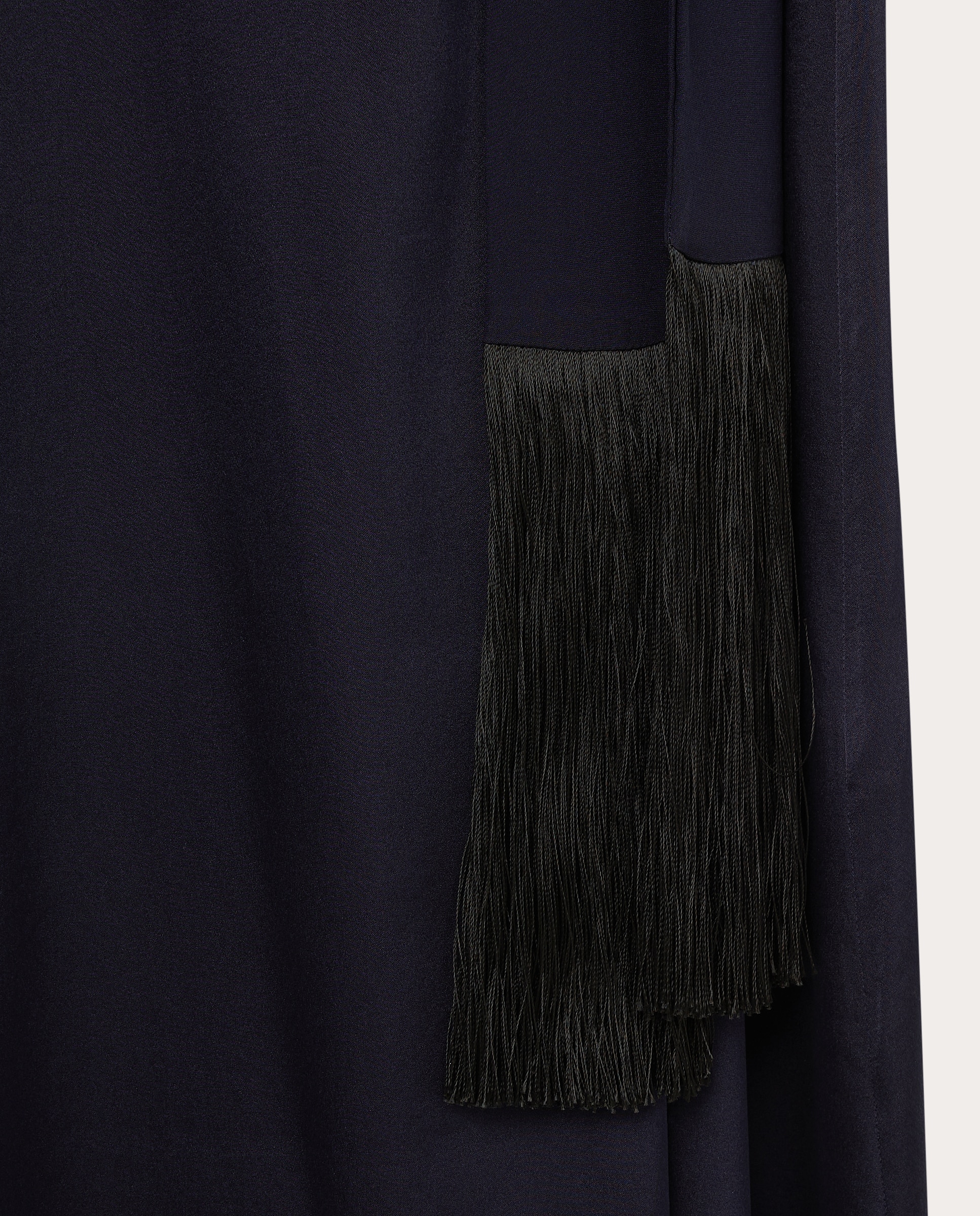 Vestido midi Preto-4