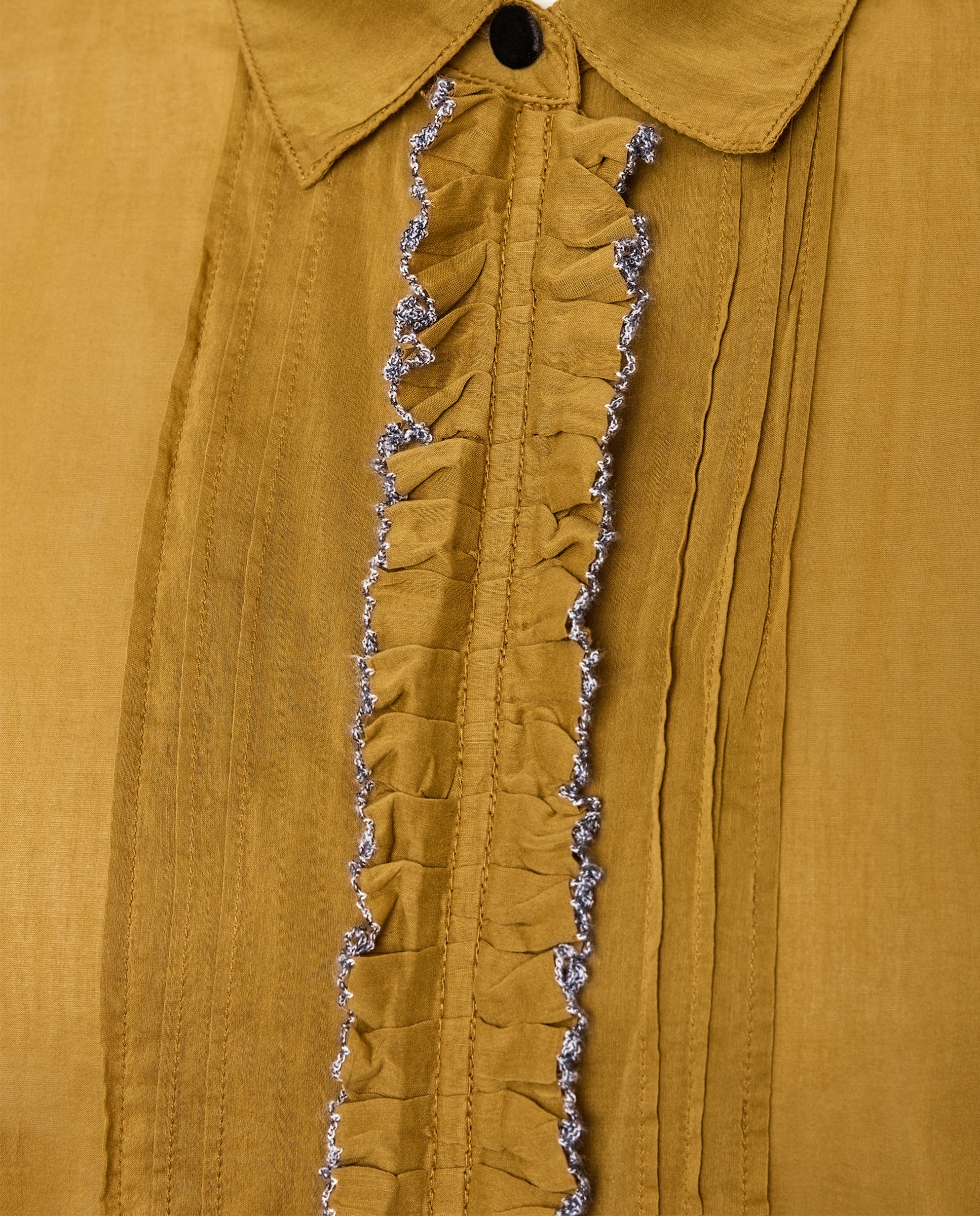 Camisa Estilo Smoking Ouro-3