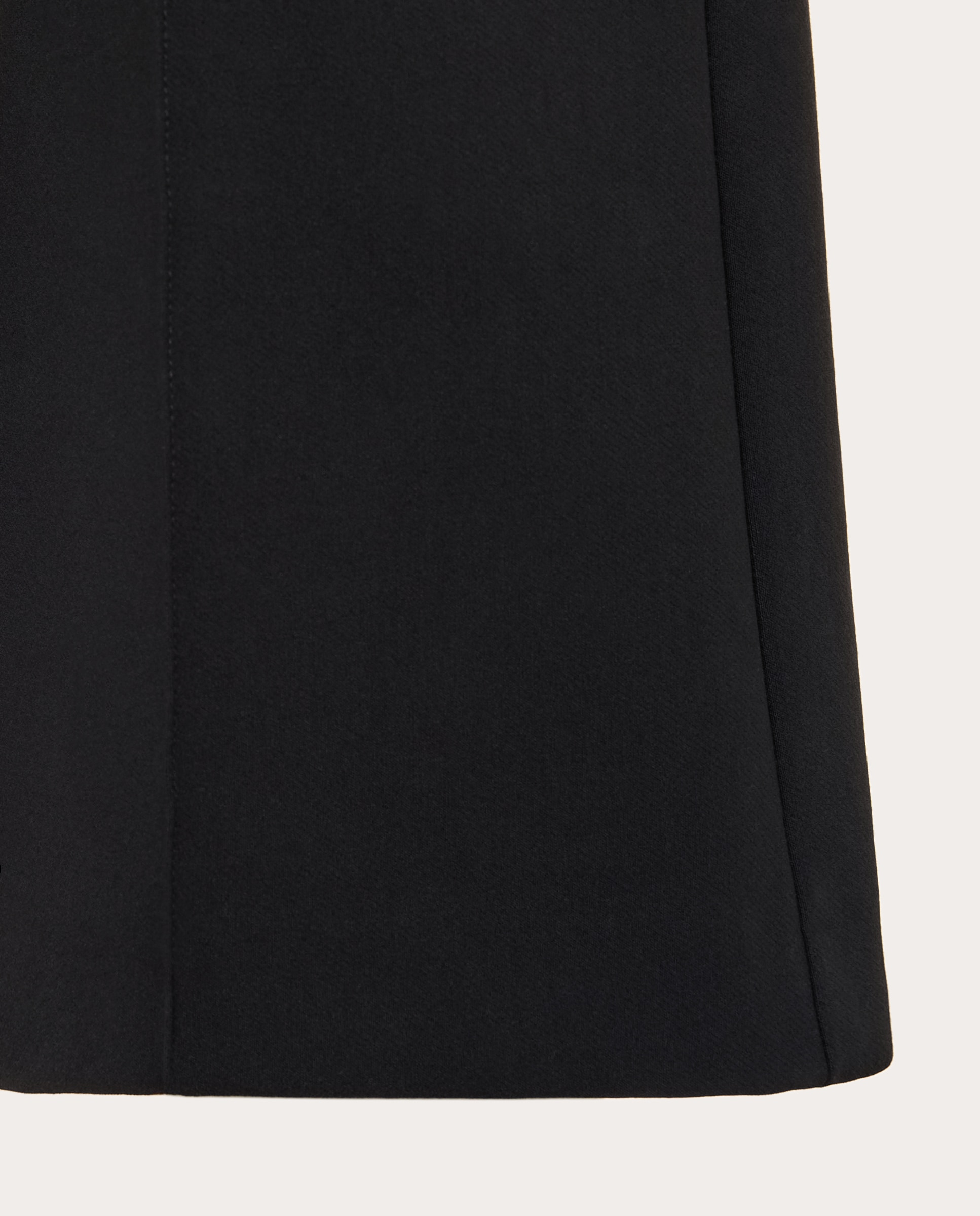 Pantalón Niki cropped flare - Negro Negro-5