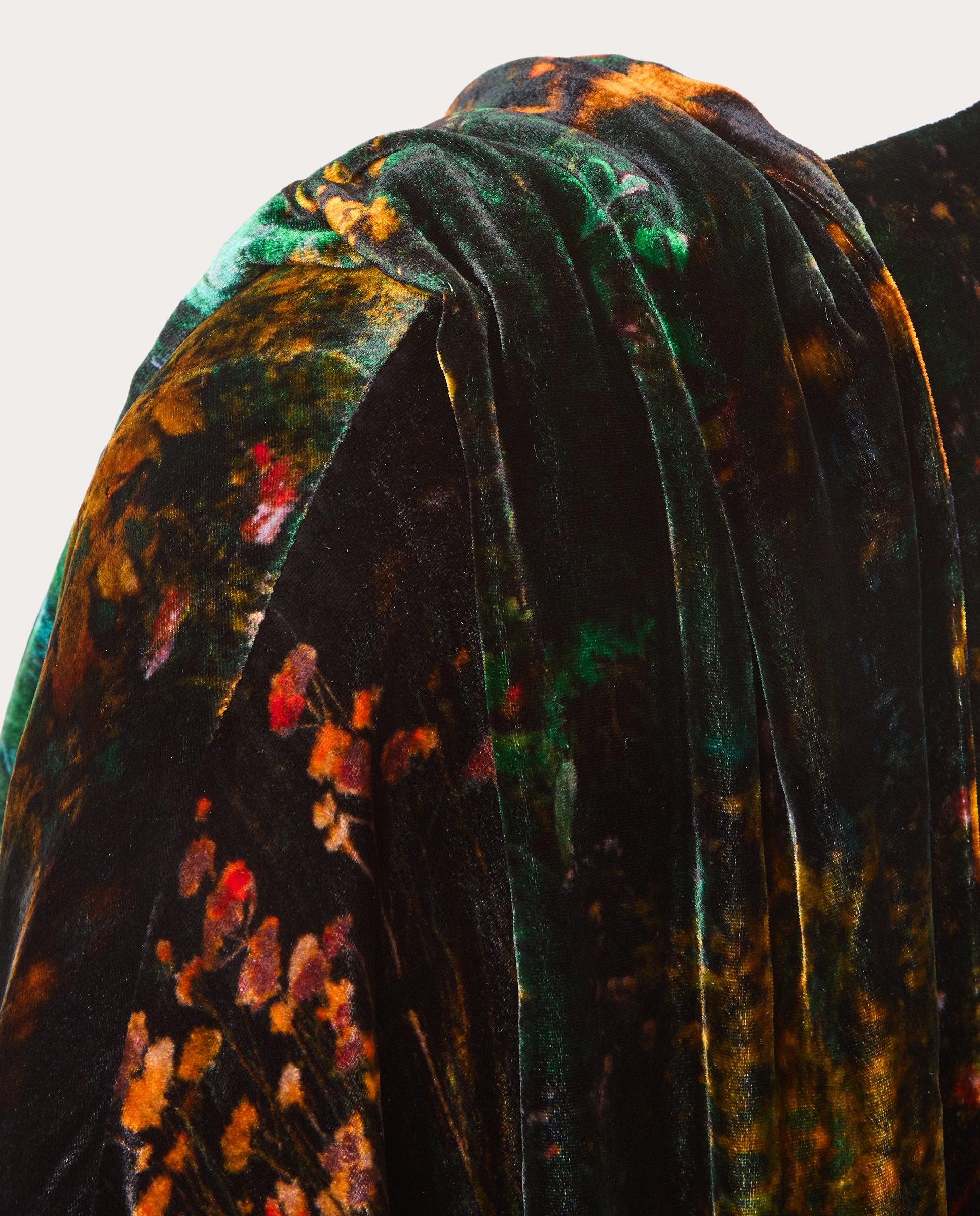 Casaco Oversize em Veludo Estampado Verde-4