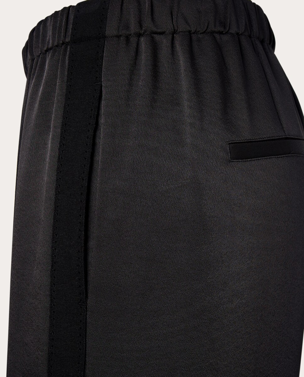 Pantalón recto Negro-3