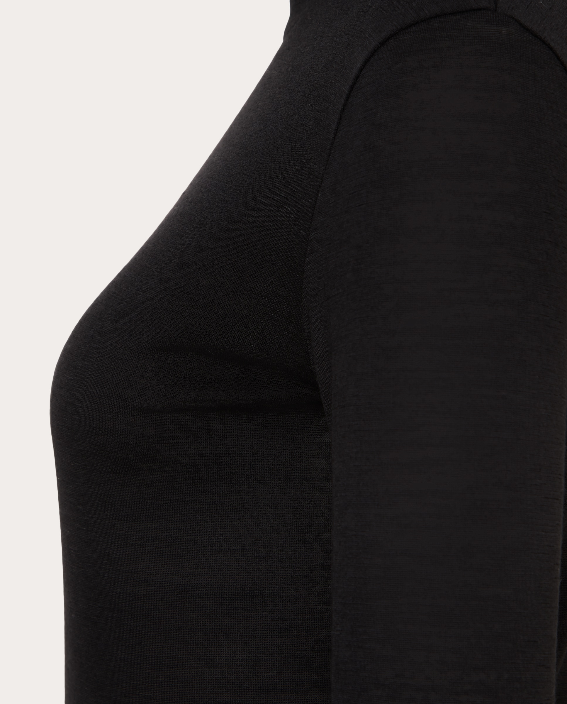 Imagen 5 de Camiseta de cuello vuelto - Negro Negro