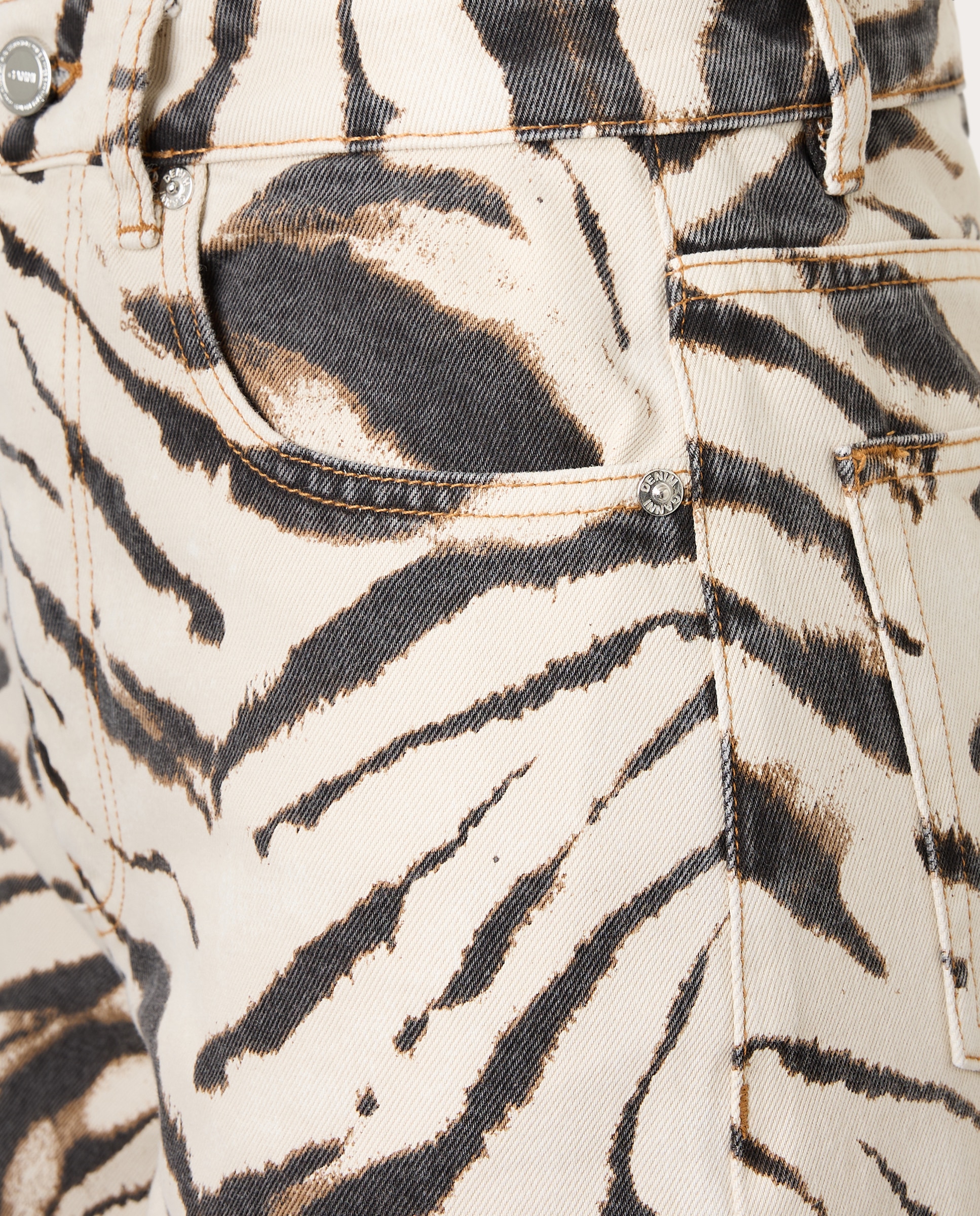 Jeans de Cintura Subida com Animal Print Estampado-4