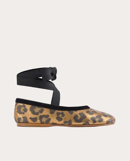 Imagem 0 de Sabrinas em Pele