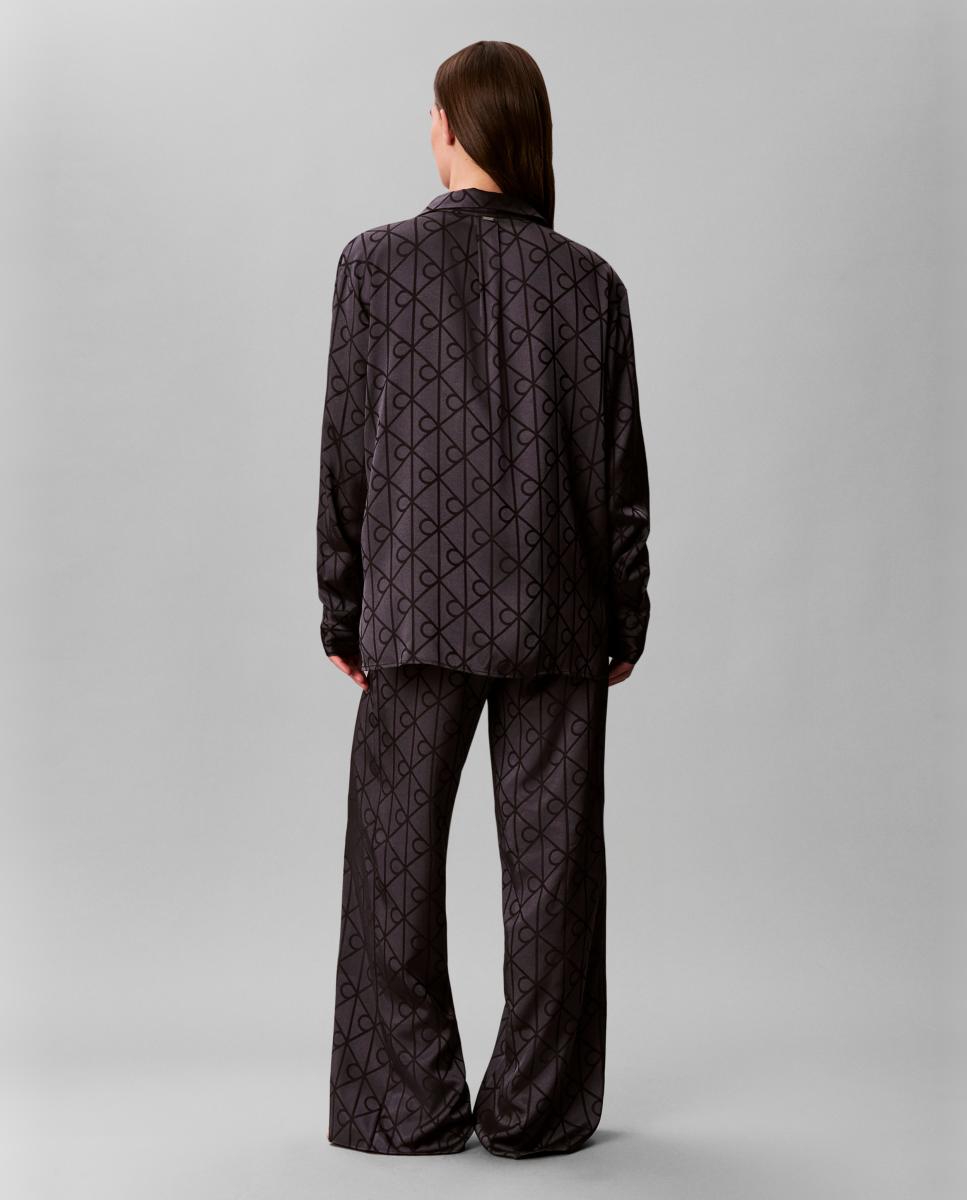 Conjunto de Camisa e Calças de Cetim Cinzento-3