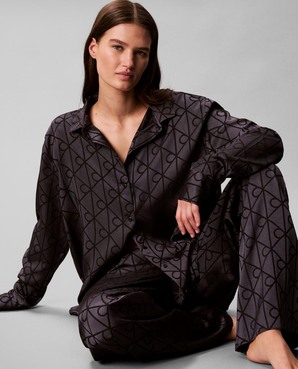 Conjunto de Camisa e Calças de Cetim Cinzento-6