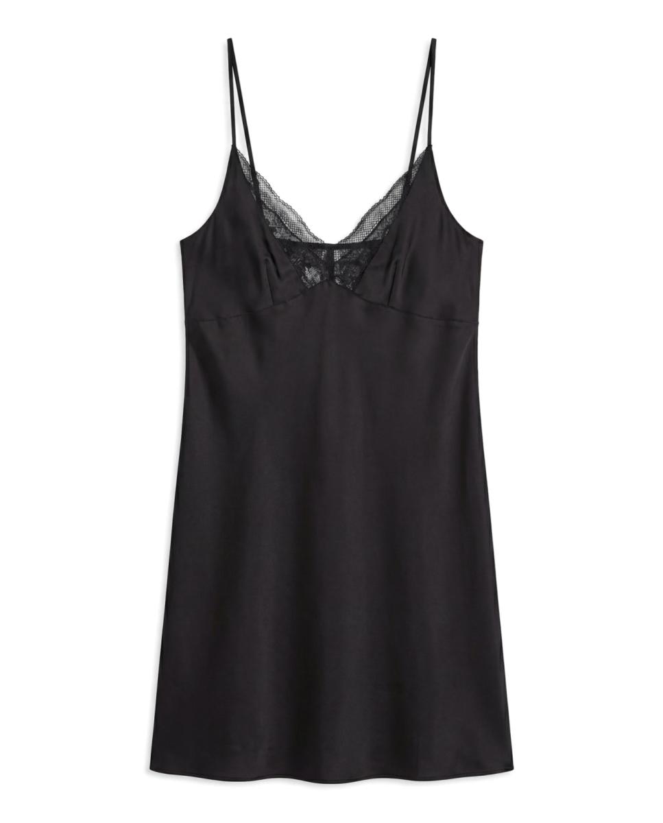 Camisa de Dormir de Cetim Preto-7