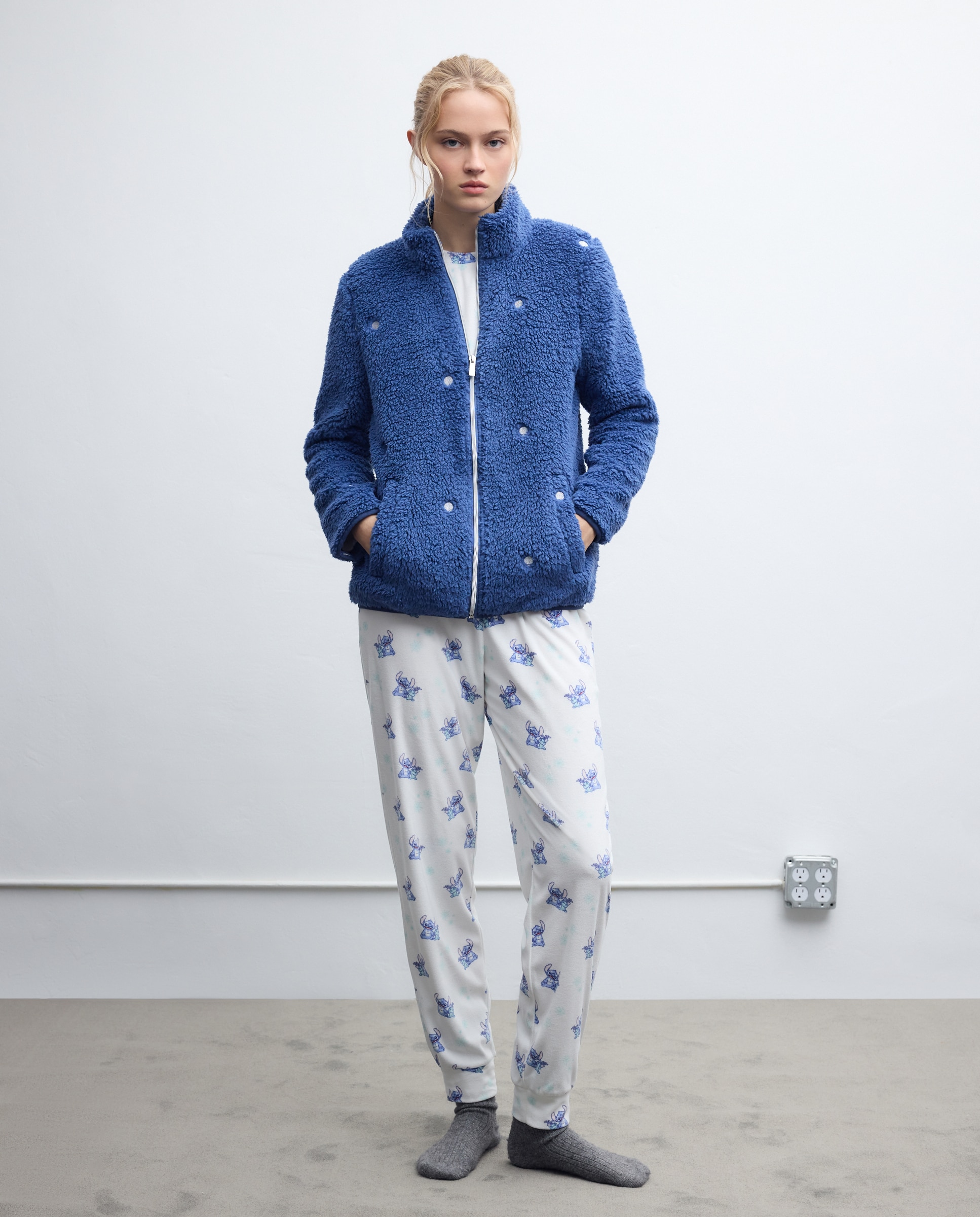 Imagen 0 de Chaqueta bordada de mujer 400 Azul