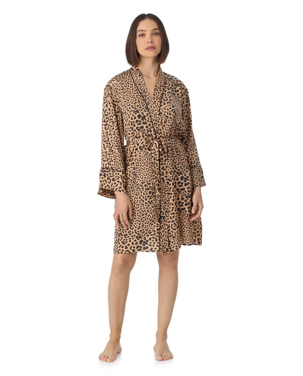 Imagem 0 de Robe Curto