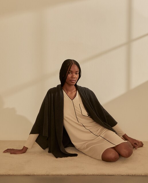 Imagem 0 de Robe Curto