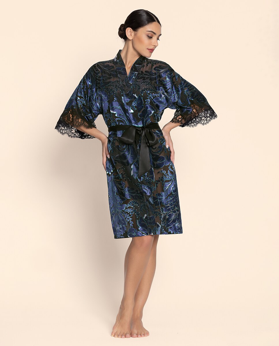 Imagen 0 de Bata kimono seda Negros