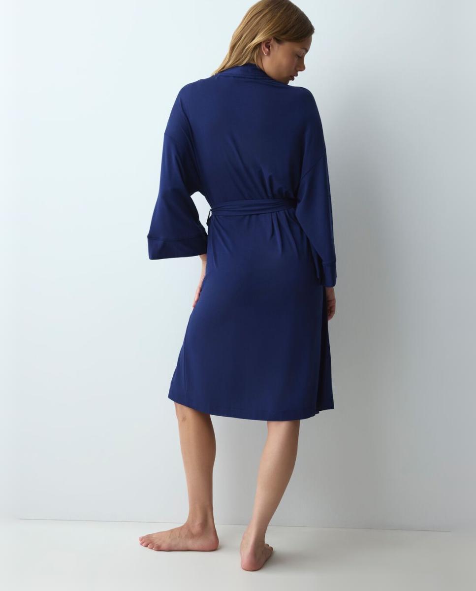 Bata de manga larga con hombros caídos confeccionado en Modal TENCEL - Triumph - Azul marino Azul marino-2