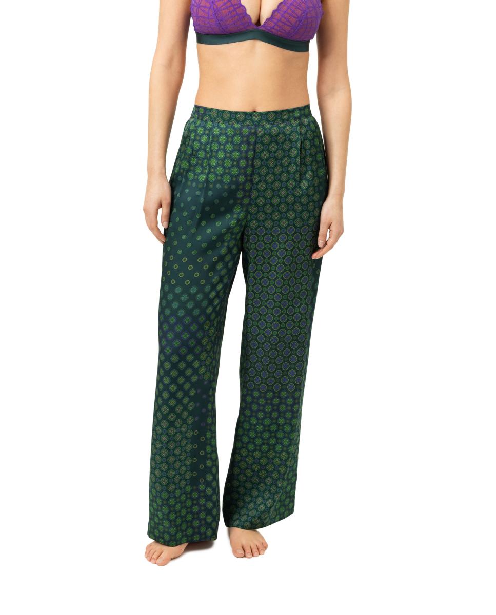 Imagem 0 de Calças Joggers de Pijama Pelo Tornozelo com Estampado