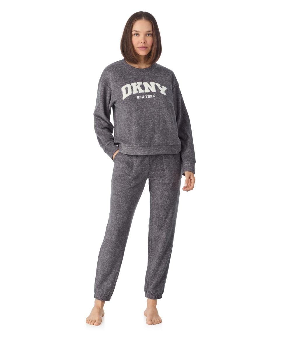 Imagen 0 de Pijama de mujer pantalón y camiseta manga larga Gris