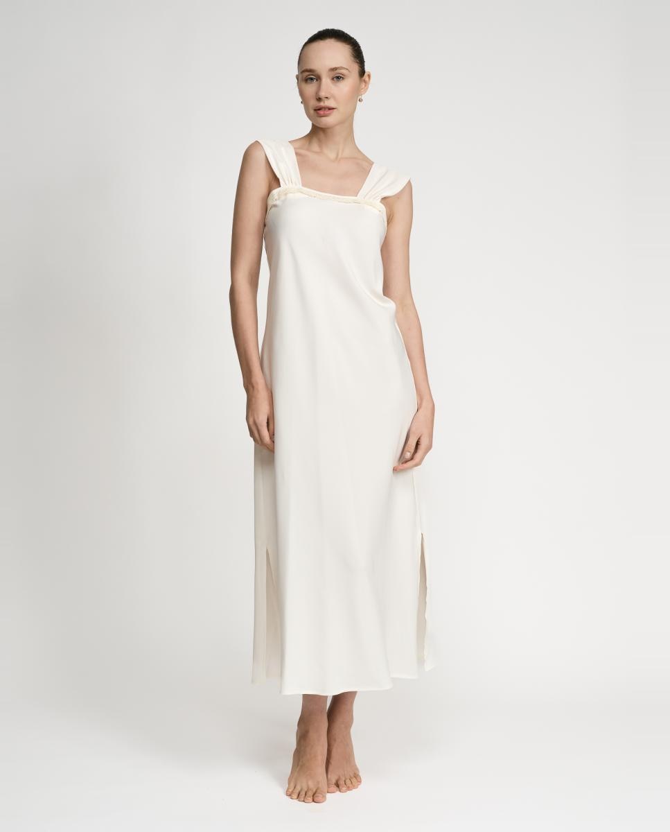 Imagem 0 de Camisa de dormir comprida de cetim