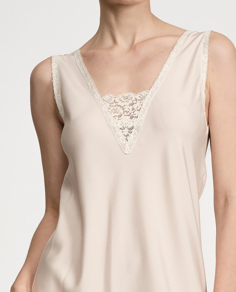 Camisa de Dormir de Cetim com Decote Triangular com Renda Natural-5