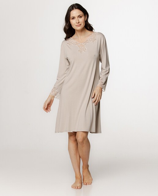 Imagen 0 de Camisón corto manga larga de mujer