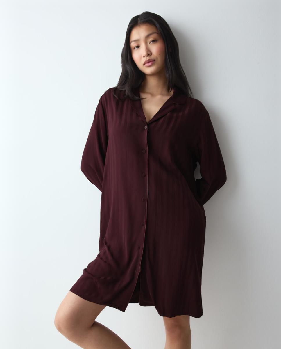Imagem 0 de Camisa de Dormir Estilo Broyfriend de Viscose com Botões