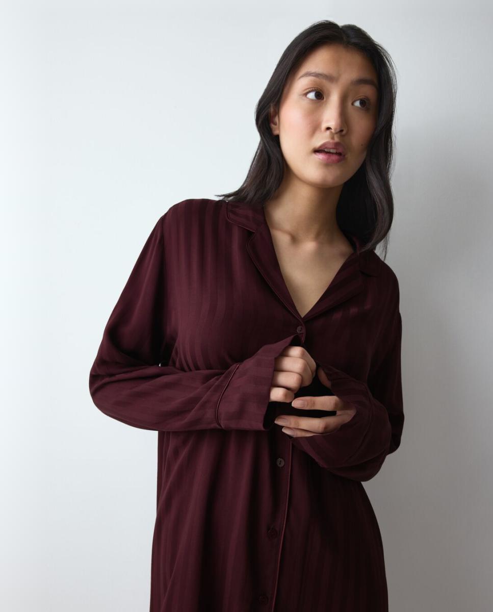 Camisón estilo broyfriend de viscosa abotonado - Triumph - Granate Granate-3