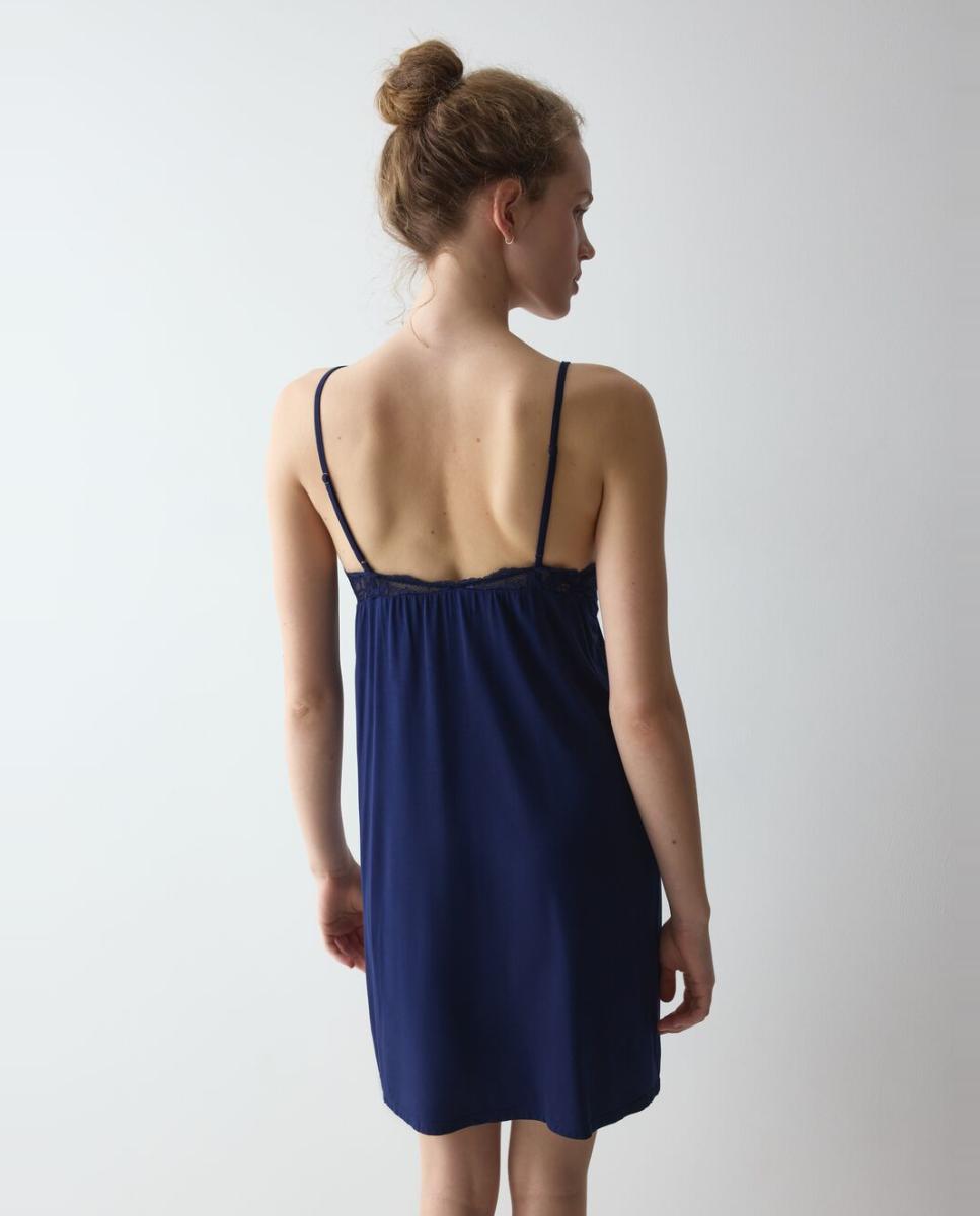 Camisón de tirantes dobles ajustables con copas de encaje confeccionado en tejido sedoso TENCEL Modal - Triumph - Azul marino Azul marino-2
