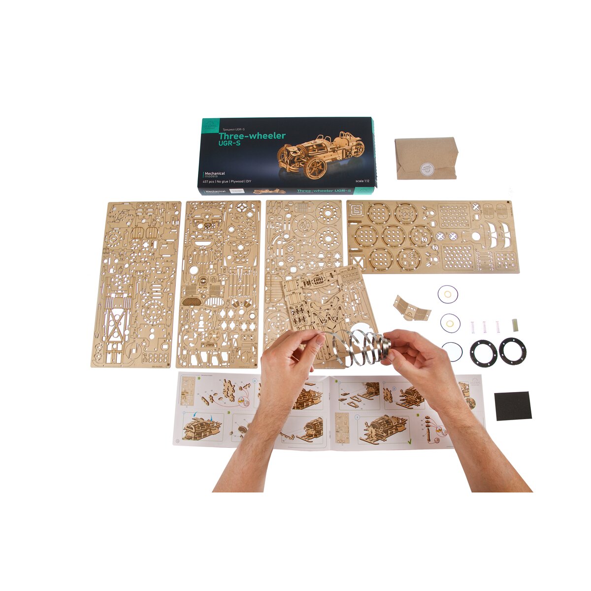 Maqueta Ugears Three-wheeler UGR-S 5