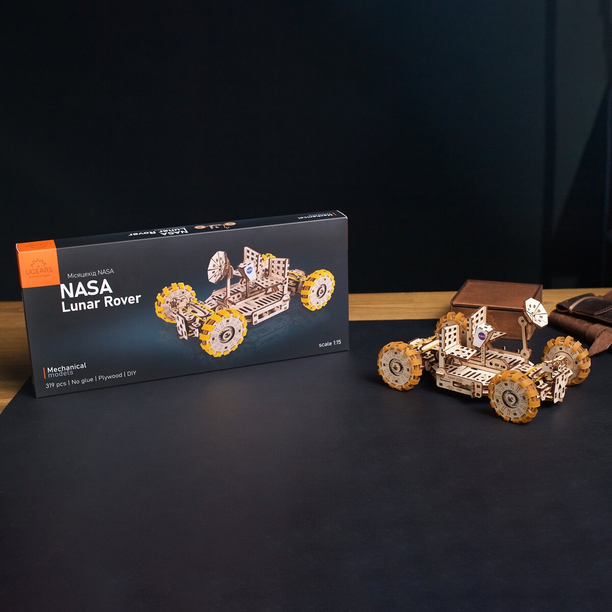 Modelo do veículo Lunar Rover da NASA Ugears 3