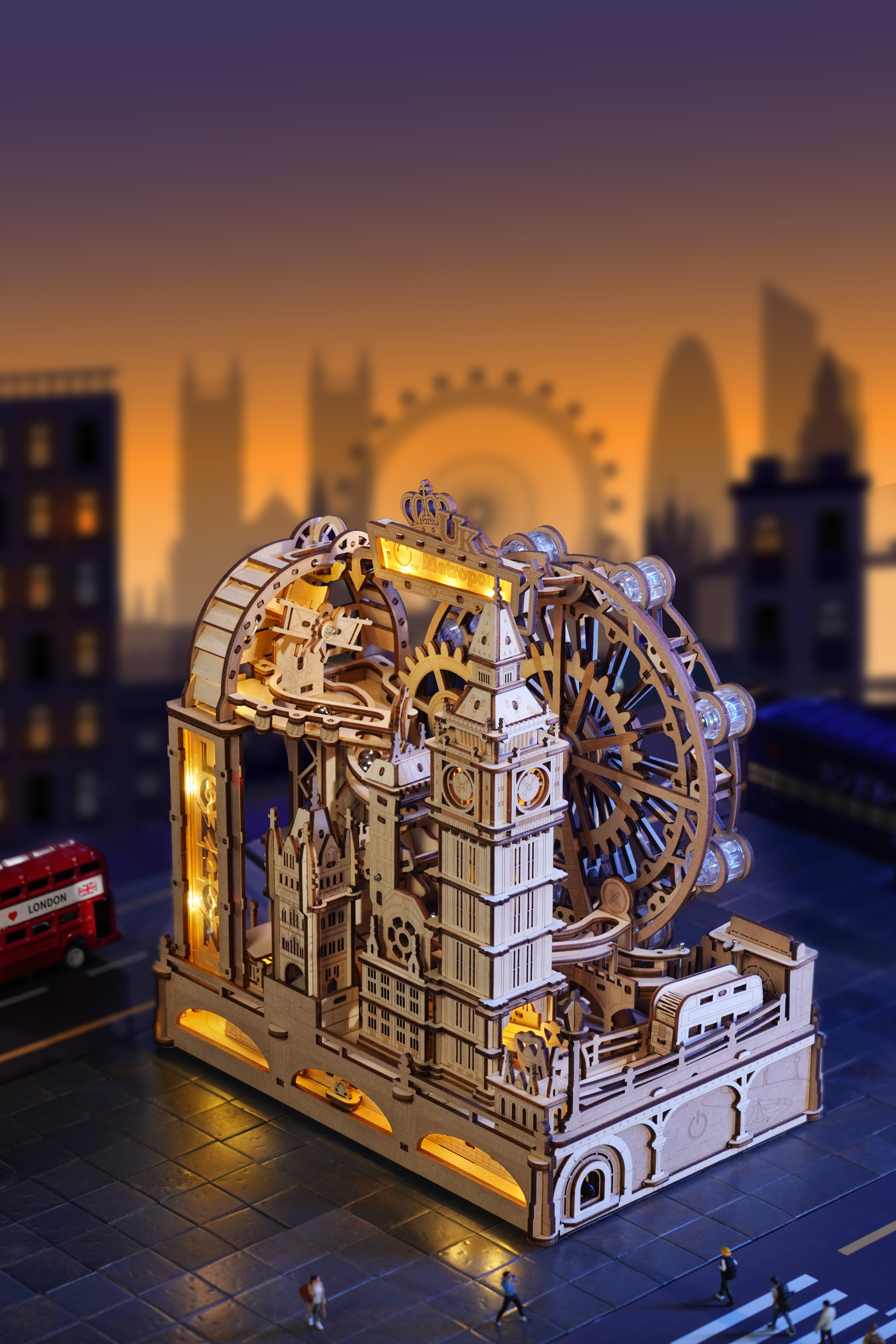 Maquete de Madeira London Marble Run 2