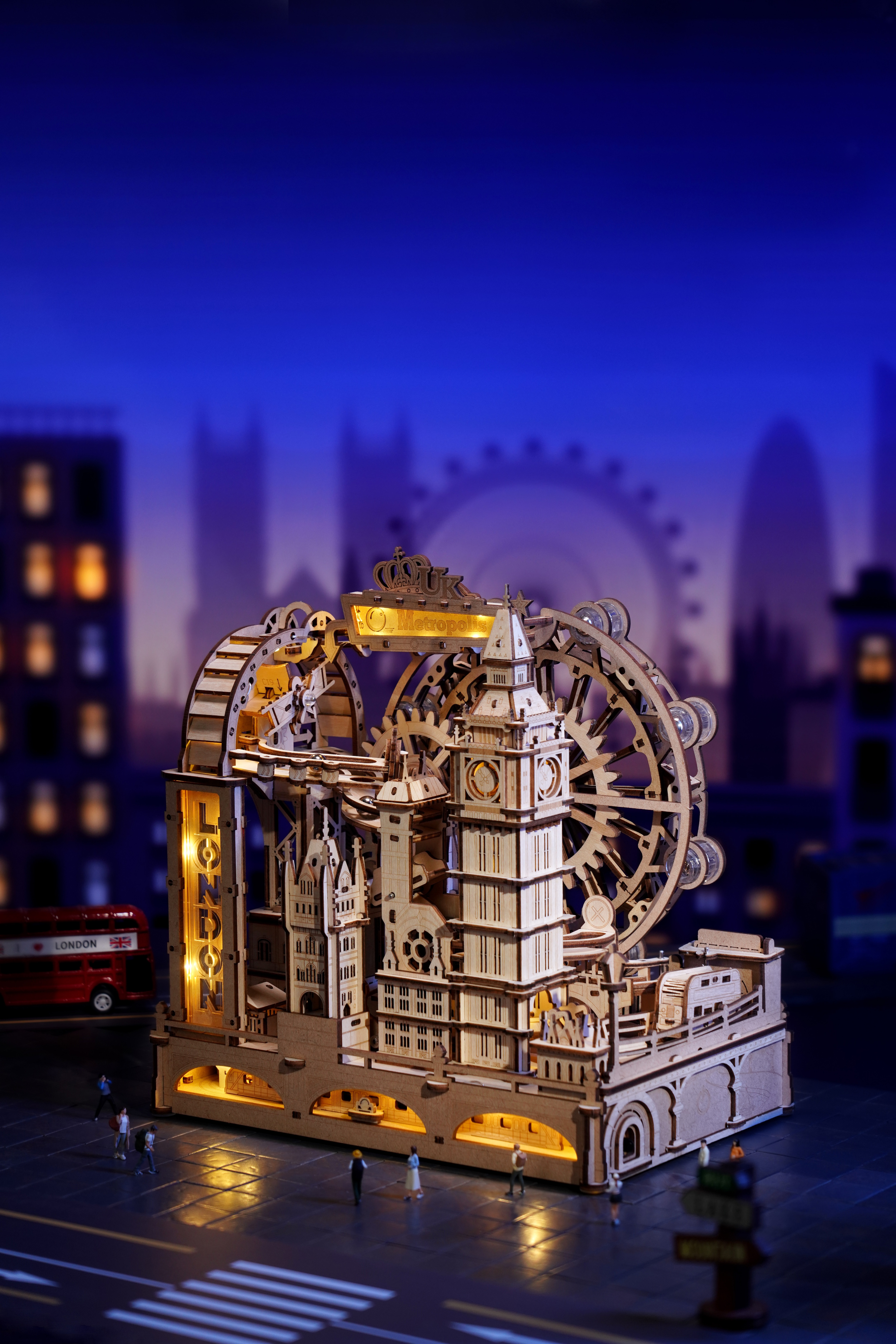 Maquete de Madeira London Marble Run 6