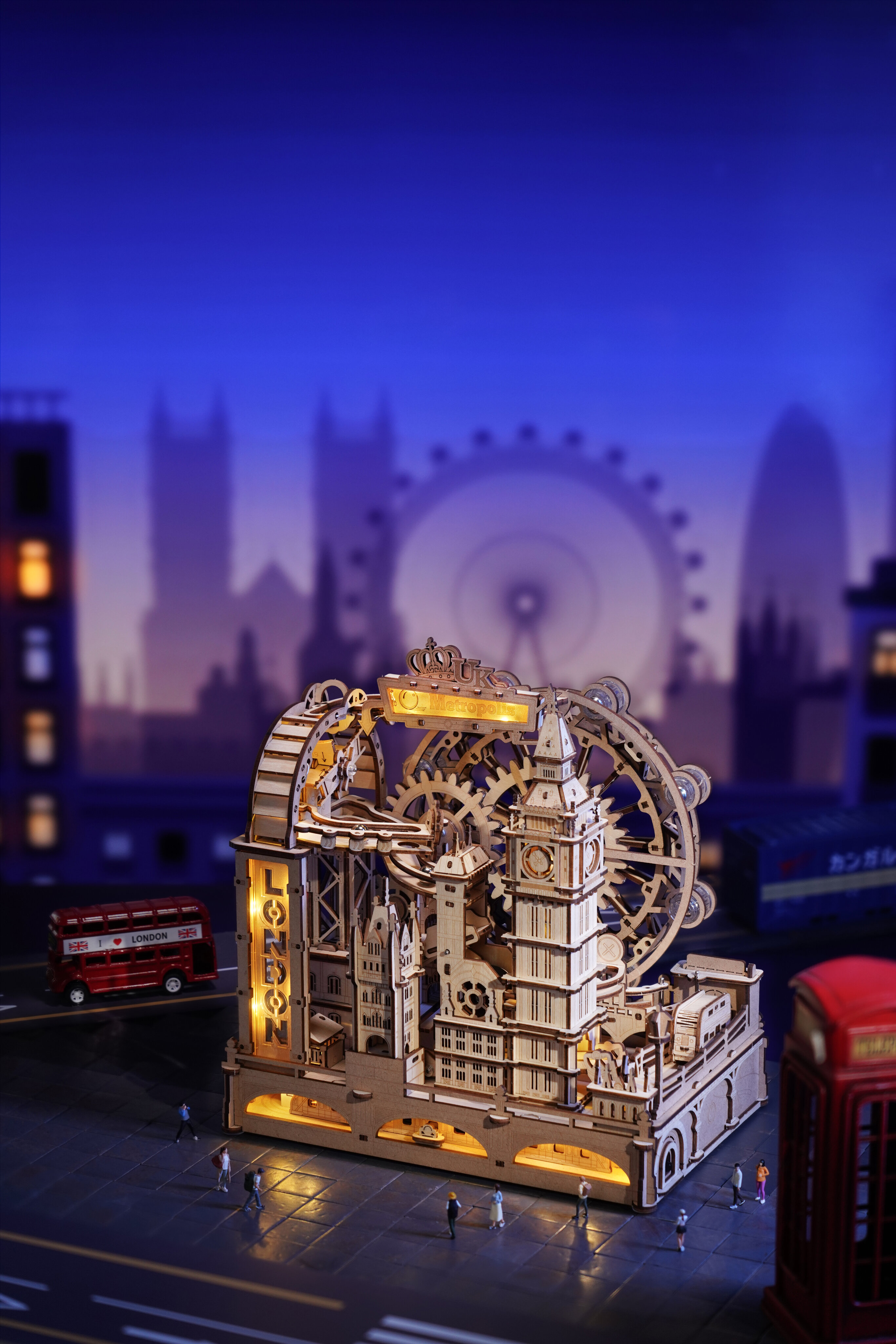 Maquete de Madeira London Marble Run 16