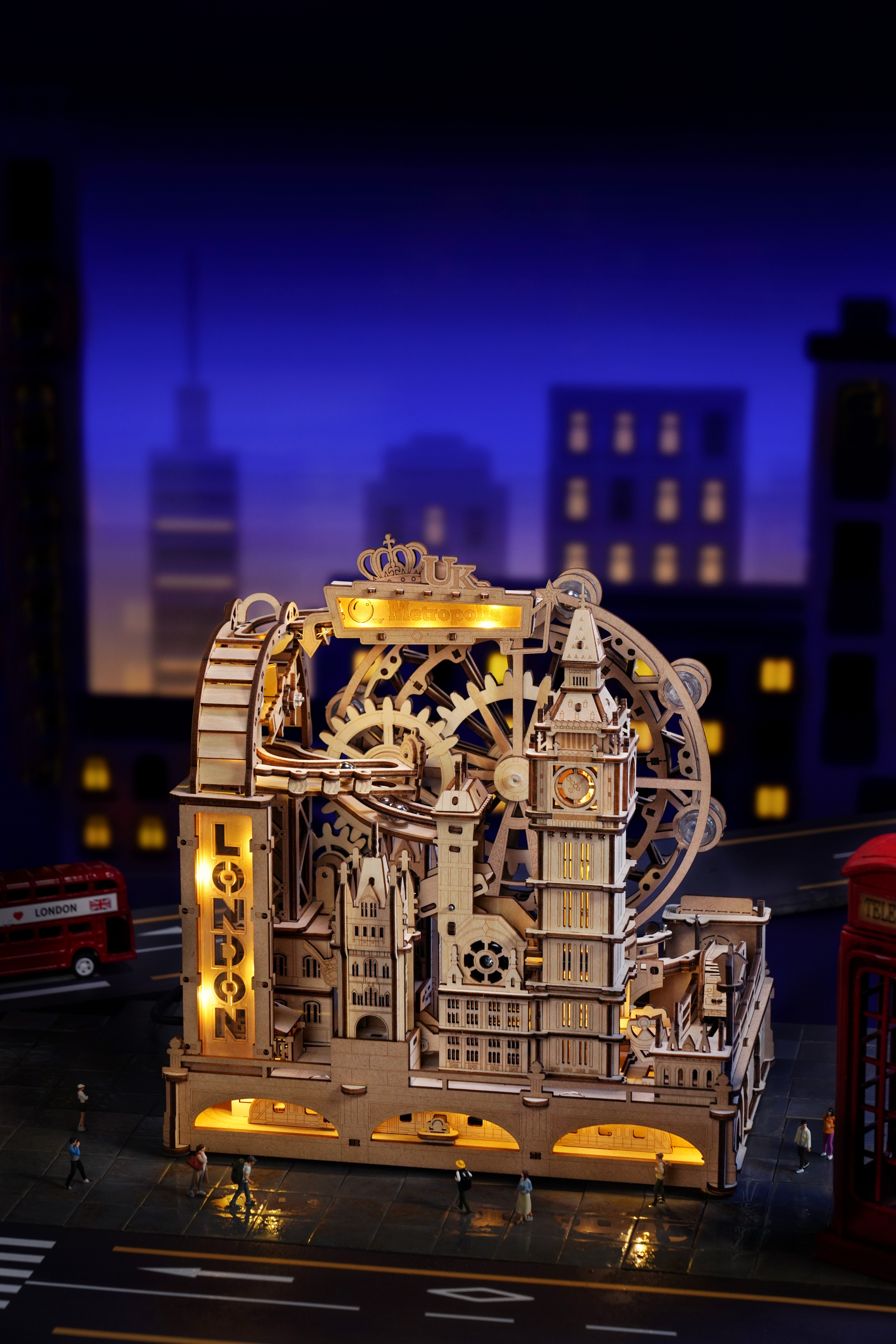 Maquete de Madeira London Marble Run 20