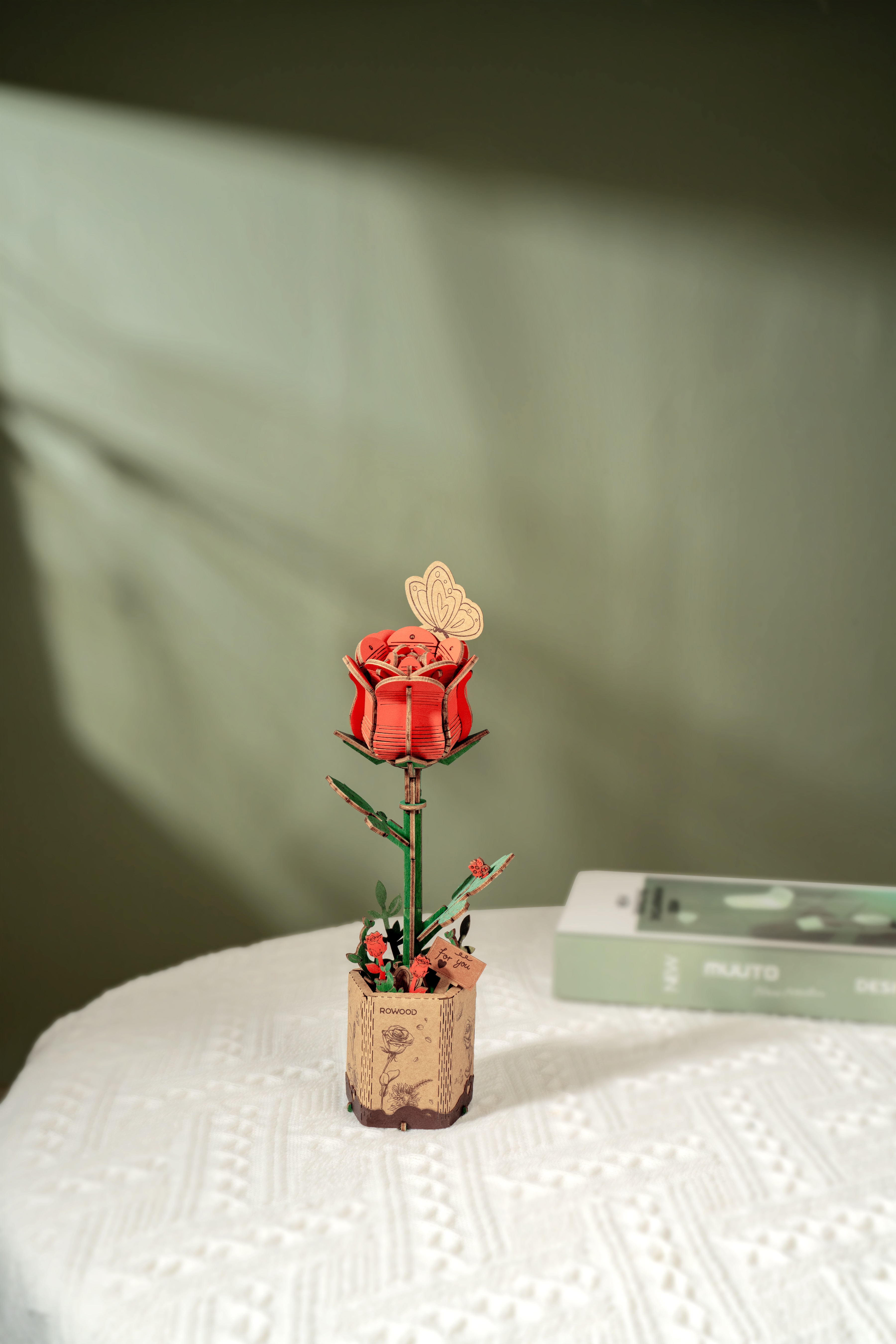 Maquete de Madeira Rosa Vermelha 6