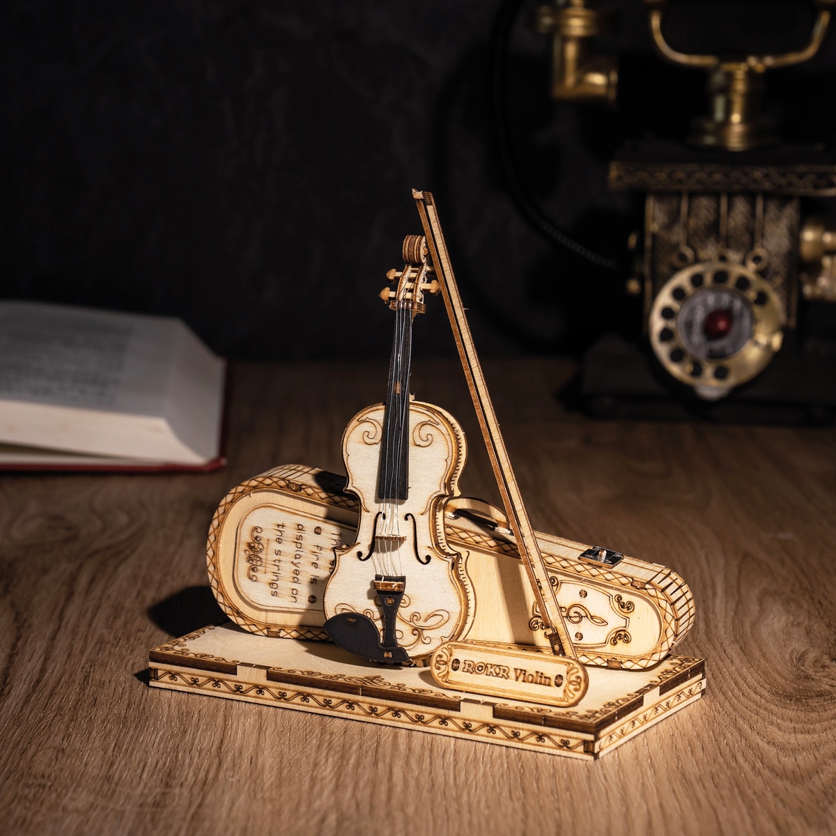 Maquete em Madeira Rokr Violin 2