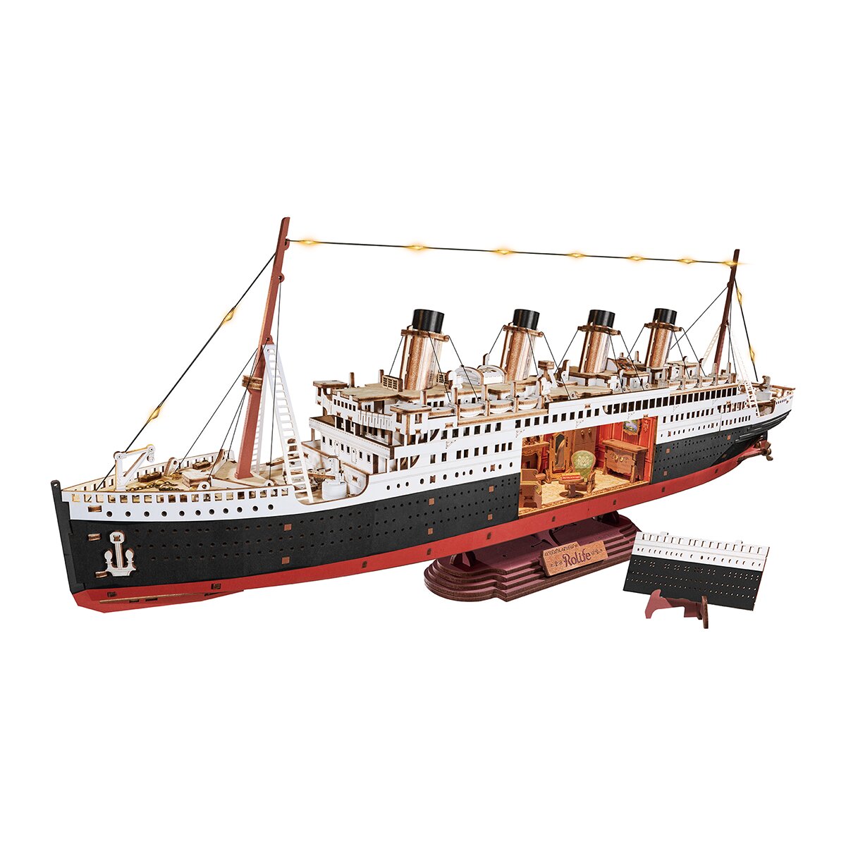 Maquete em Madeira Rokr 1912 Eternal Atlantic Voyager 3