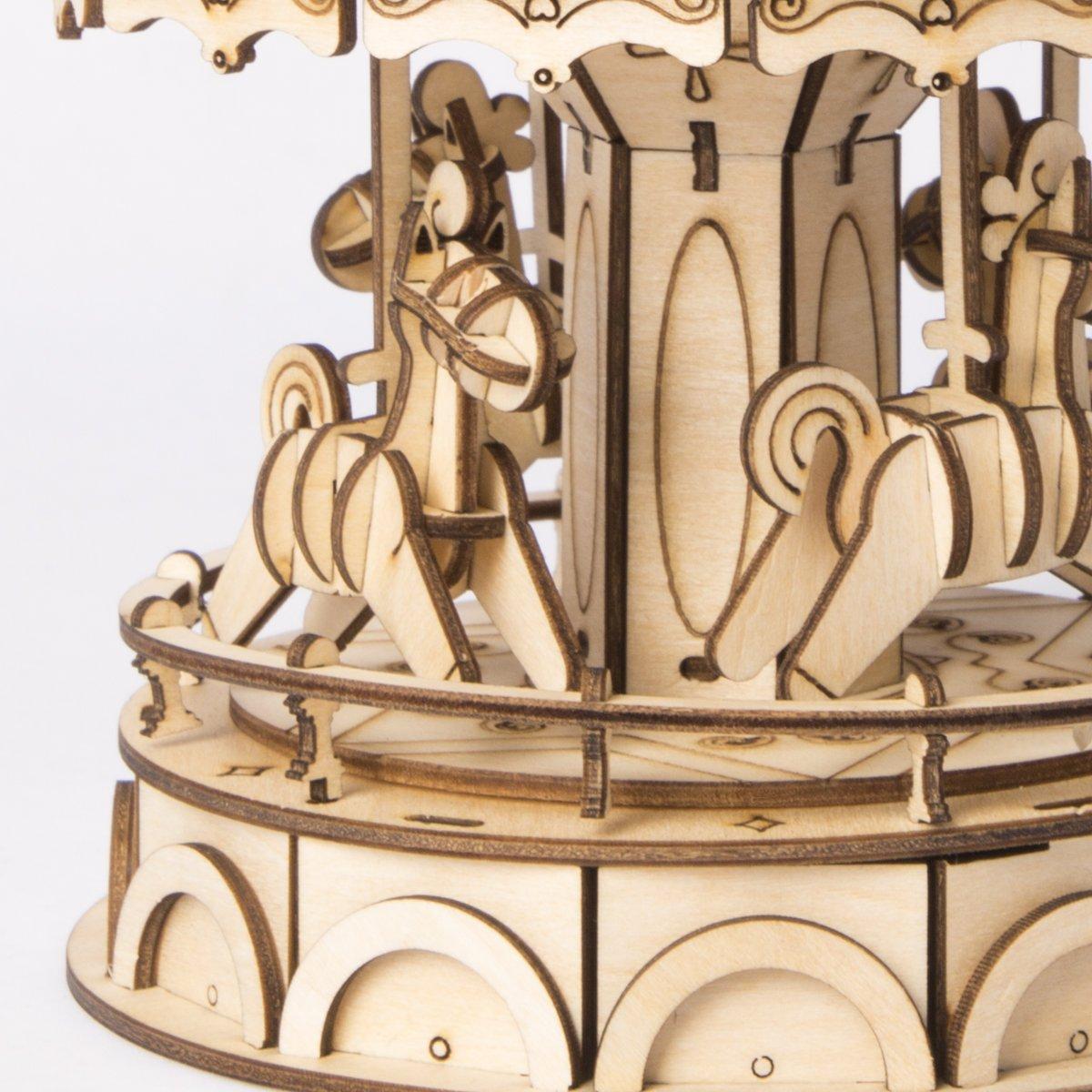 Maqueta De Madera Robotime Merry-Go-Around 5