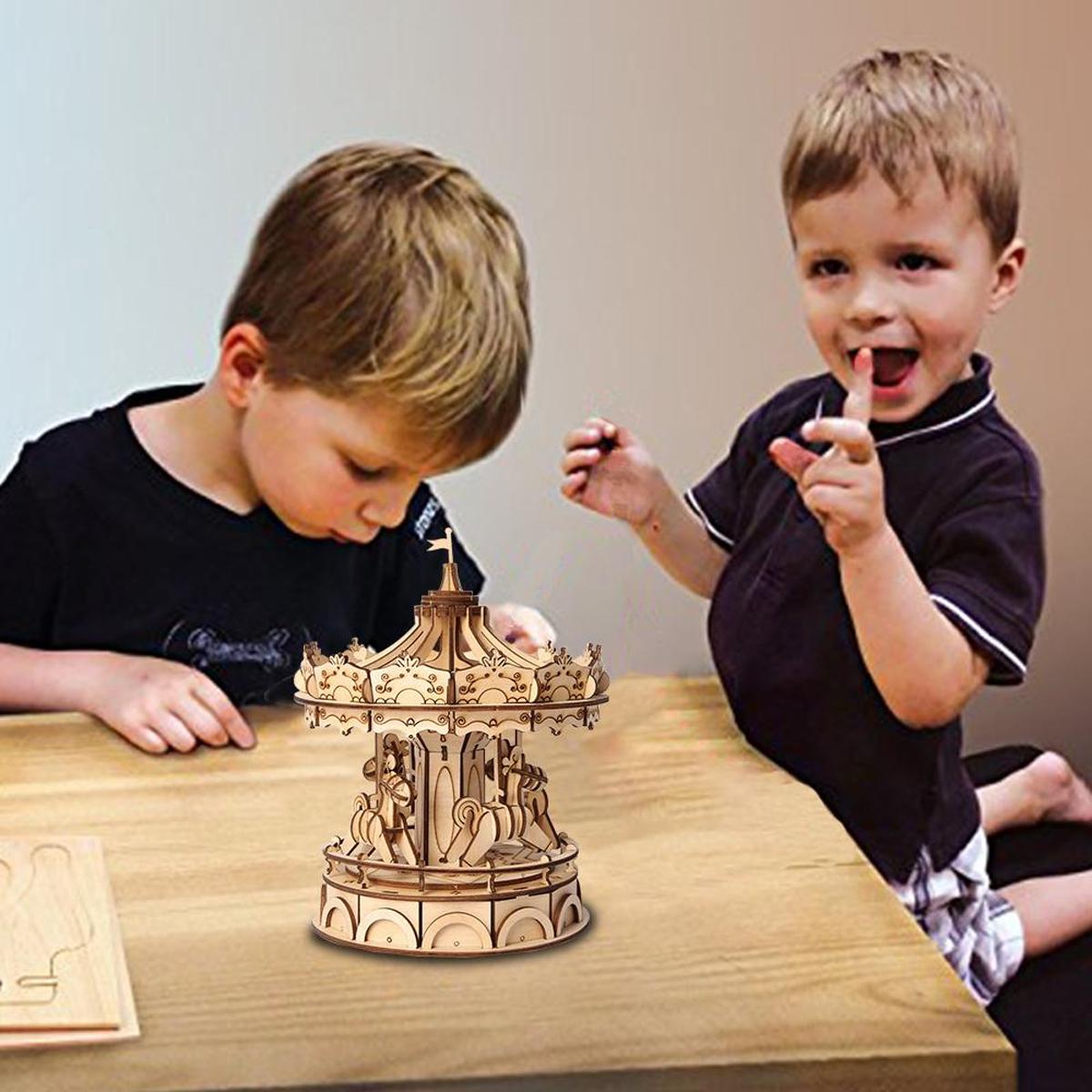 Maqueta De Madera Robotime Merry-Go-Around 6