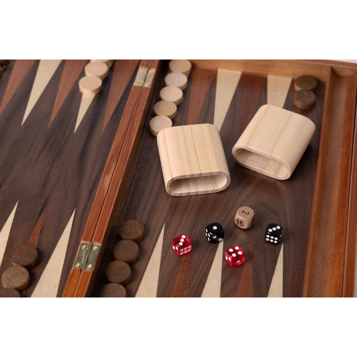 Backgammon Aquamarine Games signature 3