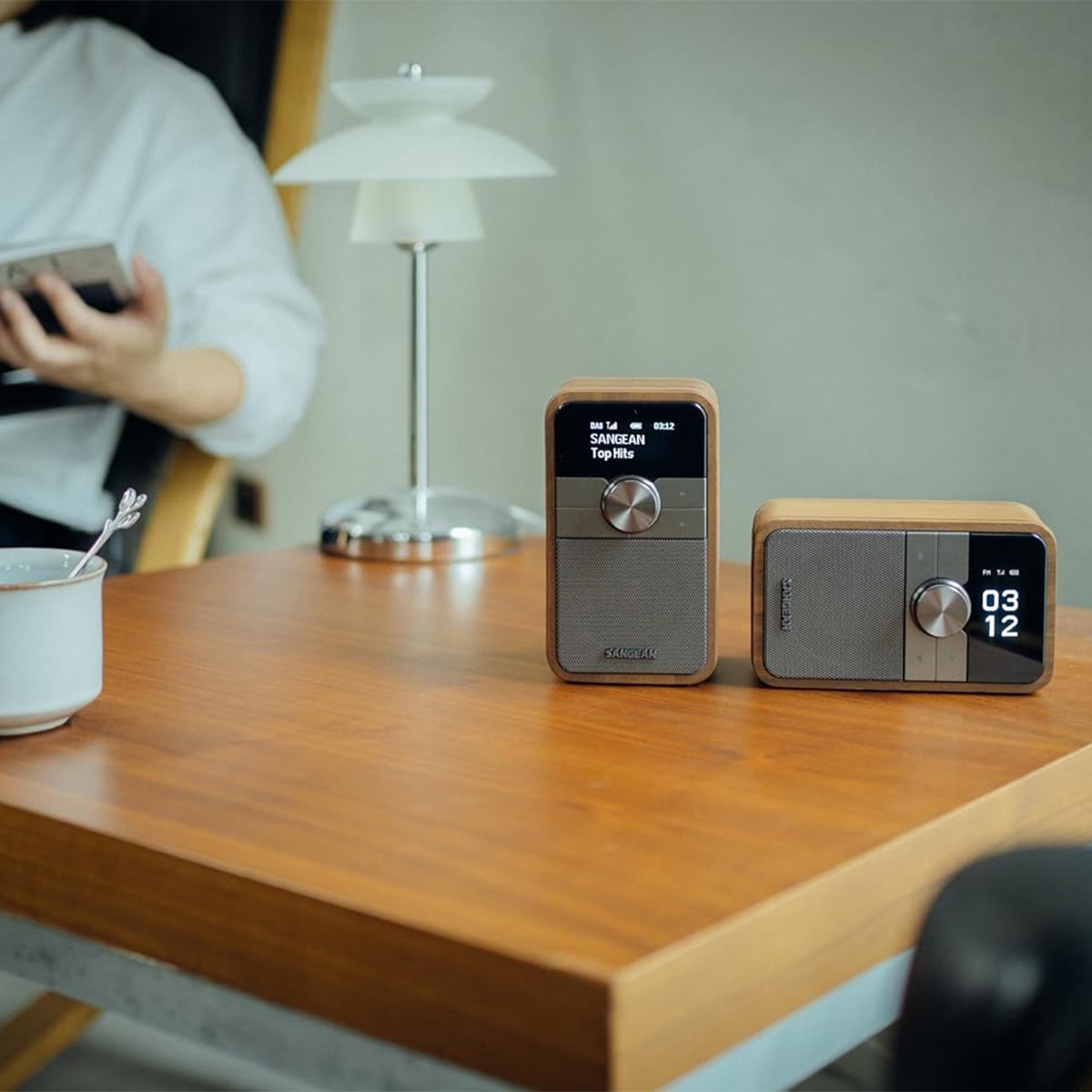 Radio Sangean DDR-8 con mueble de madera, DAB+ / FM-RDS / Bluetooth - Nogal Nogal-4