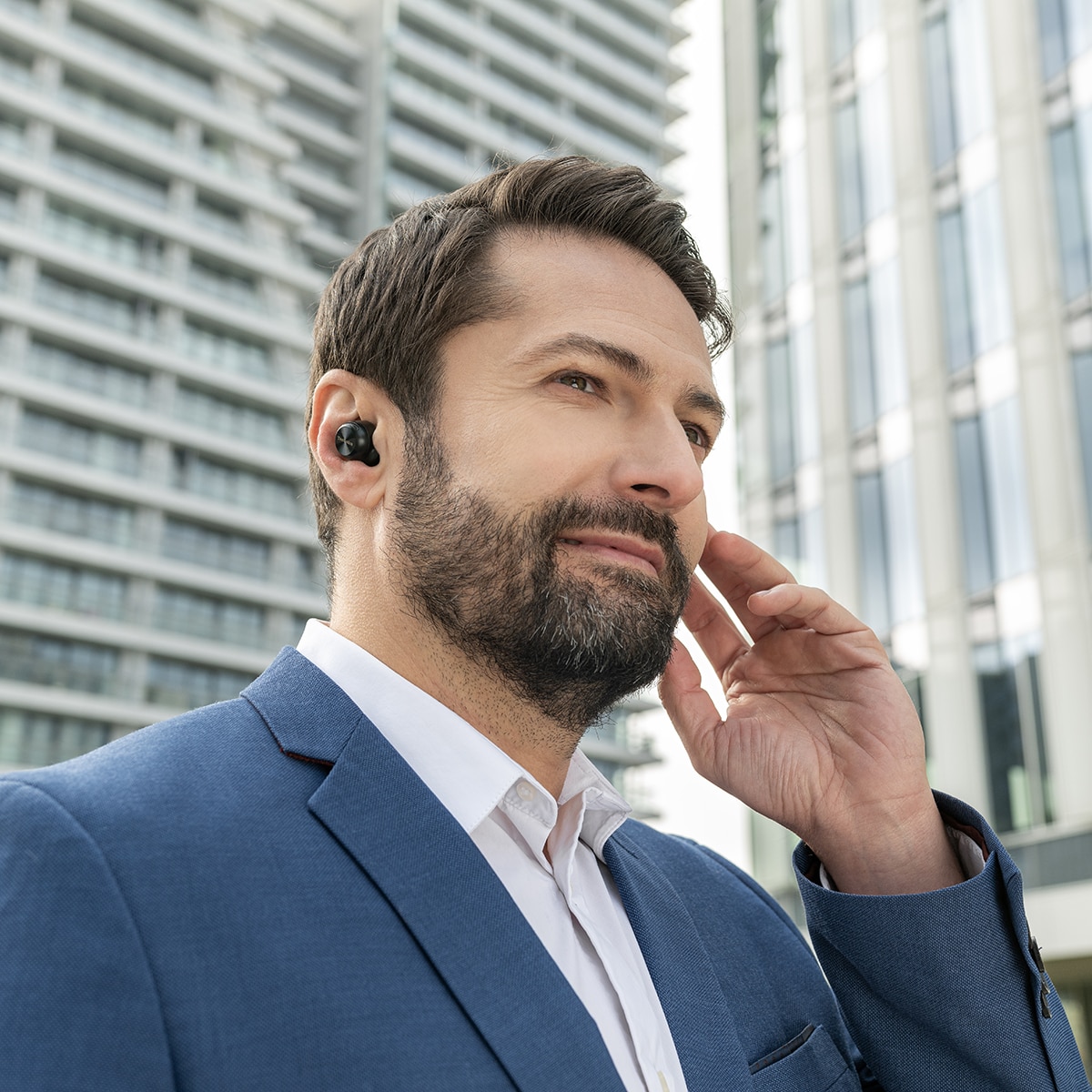 Auriculares True Wireless Technics AZ100 con cancelación de ruido, LDAC y Voice Focus AI Negro-7