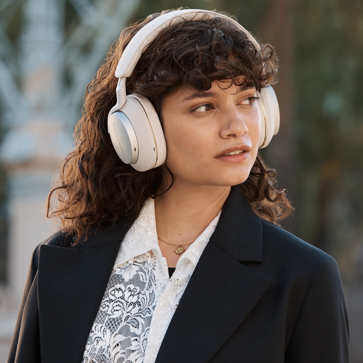 Auriculares de diadema inalámbricos Bowers&Wilkins Px7 S2e, Bluetooth y ANC, Cloud Grey Gris-7