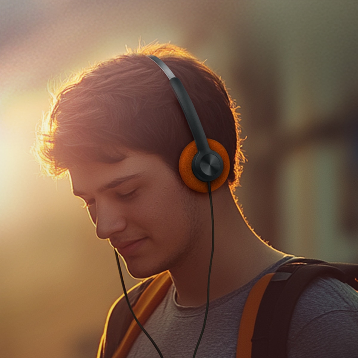 Auriculares de diadema Muse M-206 CF, diseño retro Negro / Naranja-5